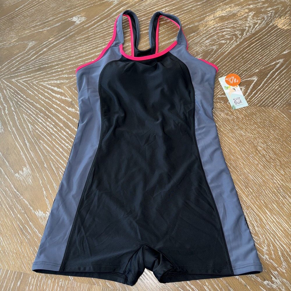NWT ATTRACO Swimsuit Women's MEDIUM One Piece Boy Leg Colorblock Black/Gray/Pink